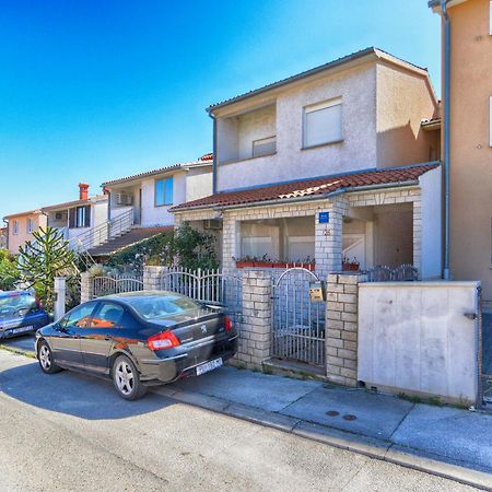 Apartments Mladen 1588 プーラ エクステリア 写真