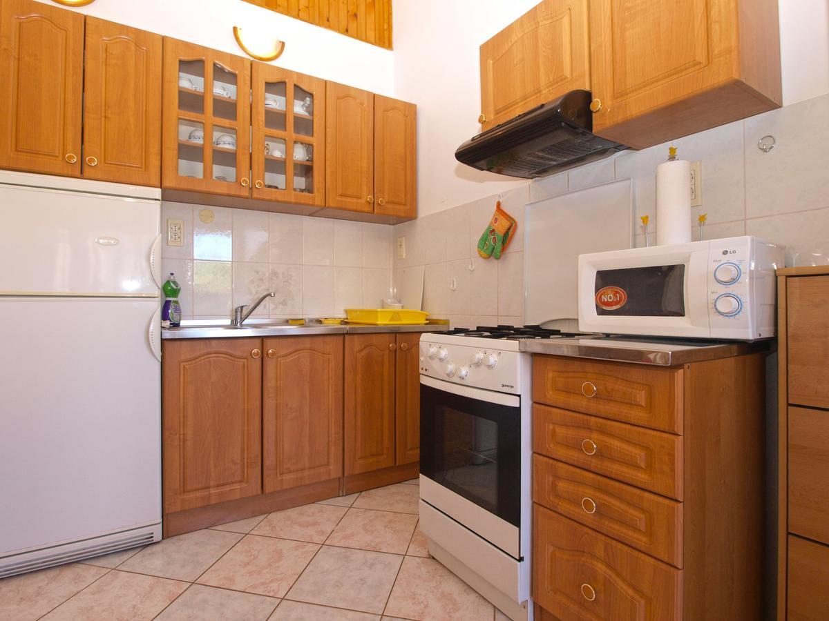 Apartments Mladen 1588 プーラ エクステリア 写真