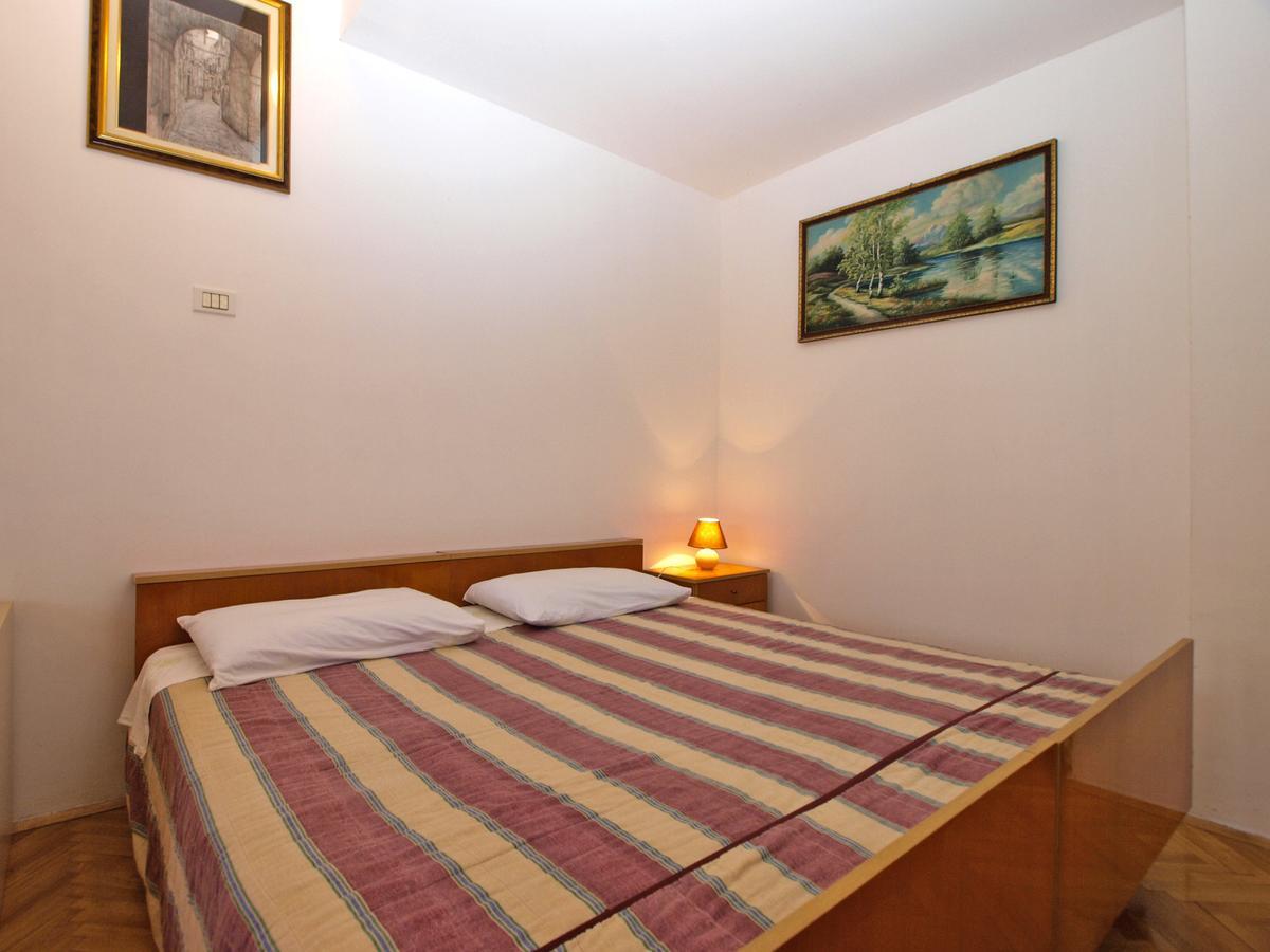 Apartments Mladen 1588 プーラ エクステリア 写真